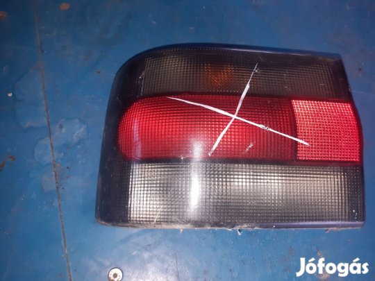 Renault R19 Bal Hátsó Lámpa
