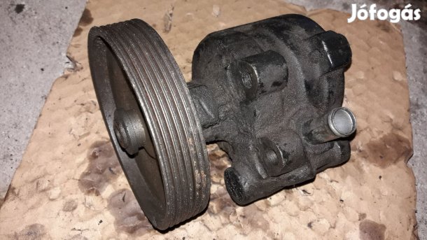 Renault R19 Kormányszervó Szivattyú