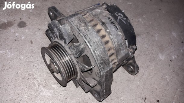 Renault R9 Generátor