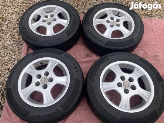 Renault Scenic 5x114,3 kerekek 205/65 R15 gumikkal