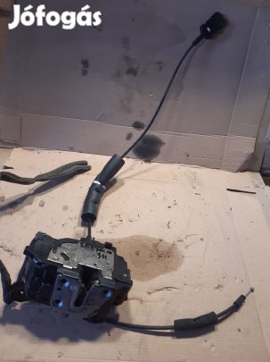 Renault Scenic III Jobb Hátsó Ajtó Zárszerkezet + Központizár Motor