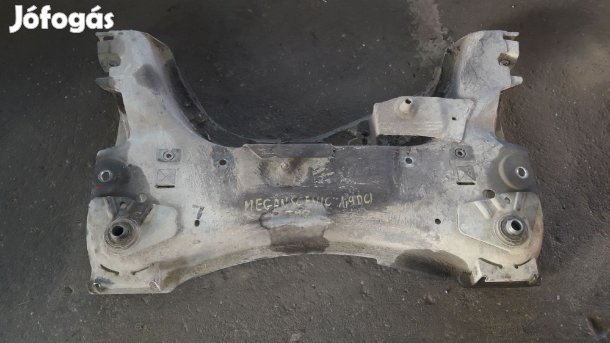 Renault Scenic II Első Bölcső