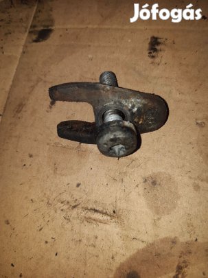 Renault Scenic II Porlasztó Leszorító