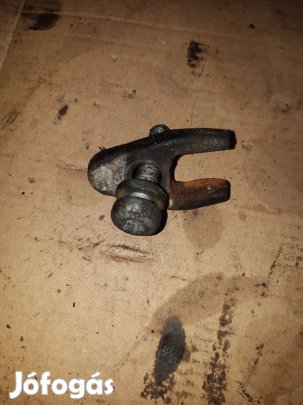 Renault Scenic II Porlasztó Leszorító