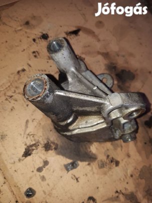 Renault Scenic II Tartó Bak