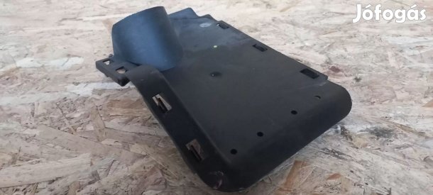 Renault TRAFIC 01- Beöntő üzemanyag cső alsó műanyag védő takaró 1791