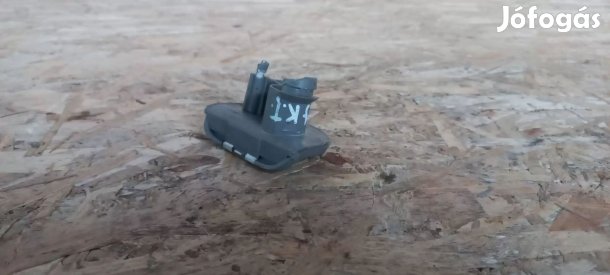 Renault TRAFIC 01- Hátsó utastér tetőkárpit tartó műanyag patent 1761