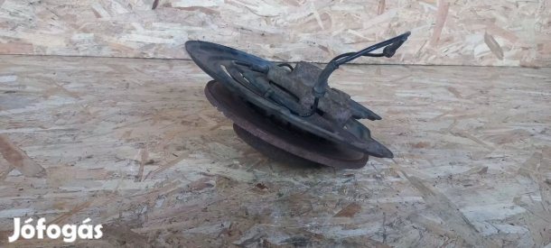 Renault TRAFIC 01-től 1.9 Jobb hátsó kerékagy csonk hővédő lemez 01728