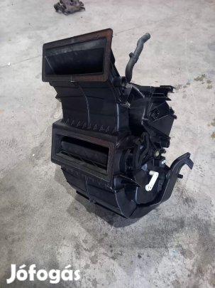 Renault TRAFIC Opel VIVARO 01- Fűtésbox fűtőradiátor radiátor ház 8346