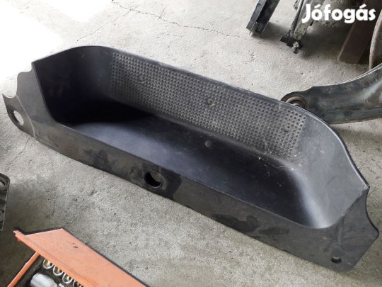 Renault Trafic Bal Fellépő