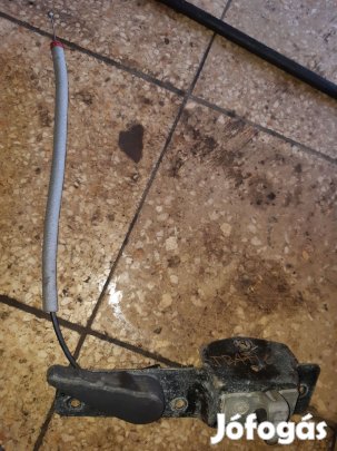 Renault Trafic Csomagtérajtó Belső Kilincs