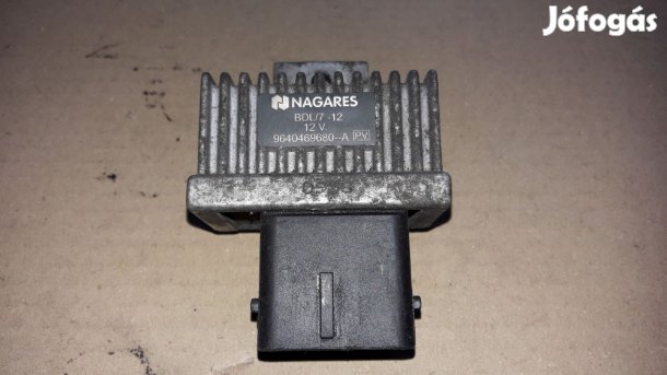 Renault Trafic Izzítórelé