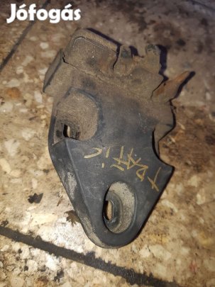 Renault Trafic Jobb Csomagtérajtó Alsó Zárszerkezet