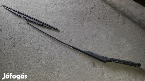 Renault Trafic Jobb Első Ablaktörlő Kar