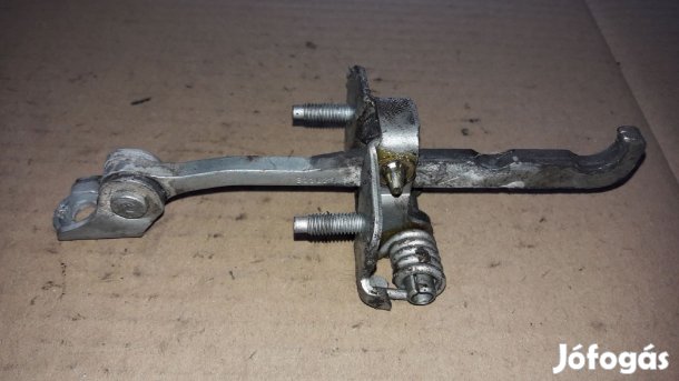 Renault Trafic Jobb Első Ajtó Nyitáshatároló