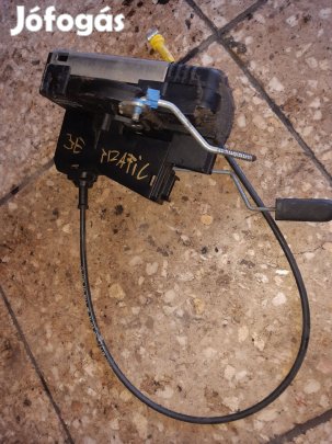 Renault Trafic Jobb Első Ajtó Zárszerkezet + Központizár Motor