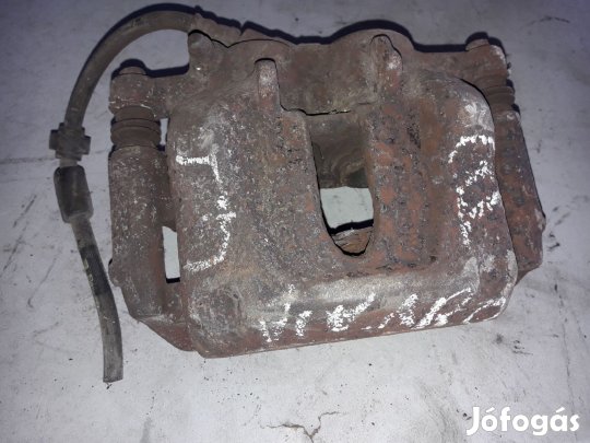 Renault Trafic Jobb Első Féknyereg