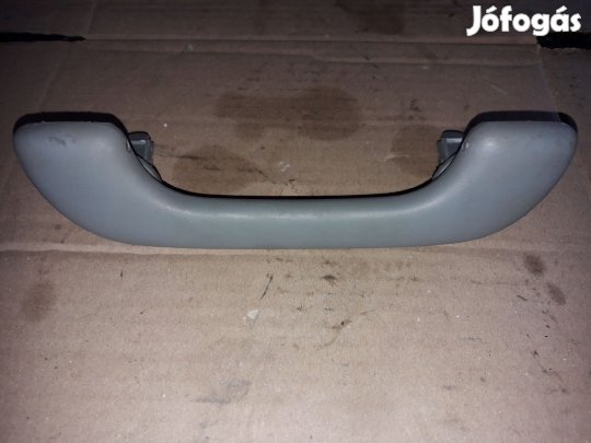 Renault Trafic Kapaszkodó