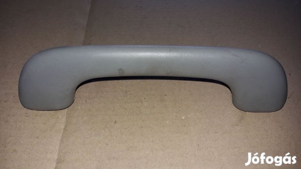 Renault Trafic Kapaszkodó