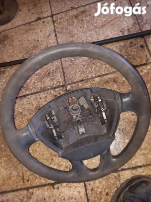 Renault Trafic Kormánykerék