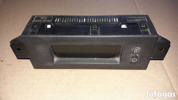 Renault Trafic Műszerfali Óra