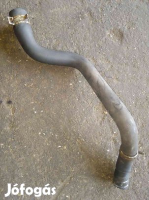 Renault Trafic Olaj Betöltő Cső