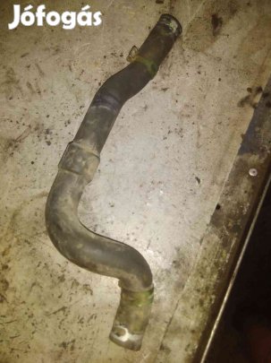 Renault Trafic Vízcső