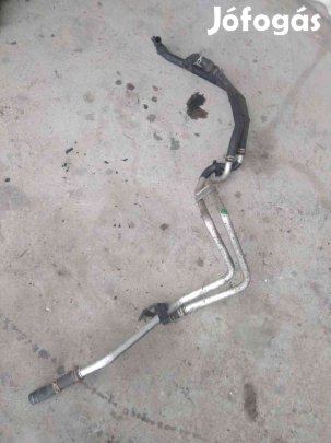 Renault Trafic Vízcső