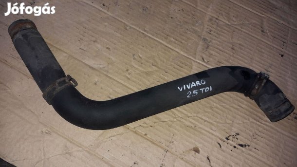 Renault Trafic Vízcső
