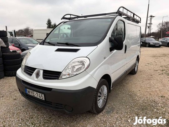 Renault Trafic friss műszakival - Áfás