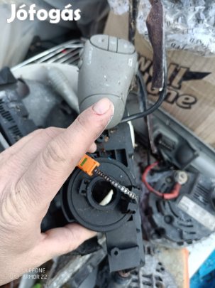 Renault Twingo 1.2 8v alkatrészek eladók 