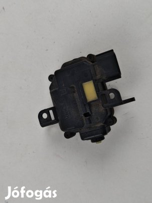 Renault Zoe központizár motor (használt) 296933106R