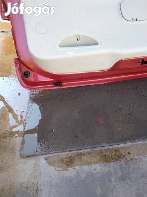 Renault laguna 2-es hátsö lökhárító és csomagtérajtó eladó!