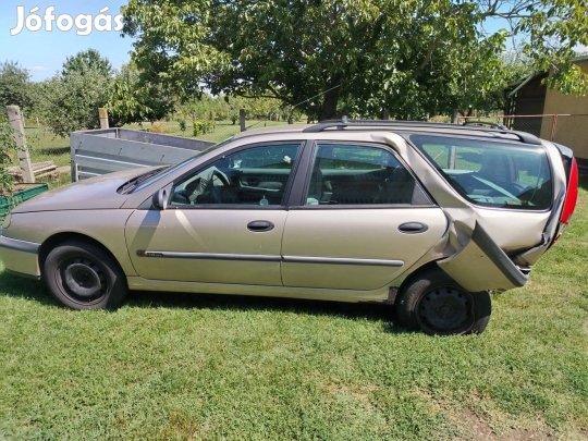 Renault laguna bontás