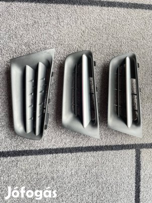 Renault megane 2 lökhárító díszrács