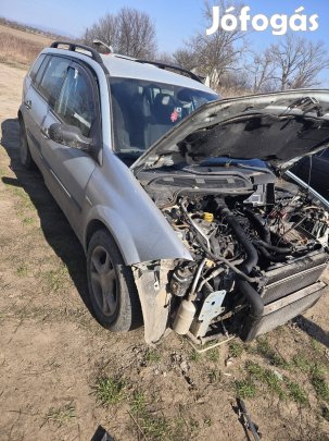 Renault megane II 1.5 dci bontott alkatrészei