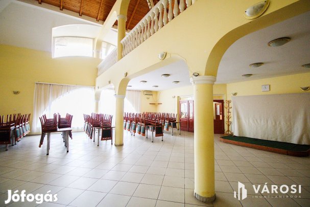 Rendezvényközpont + panzió