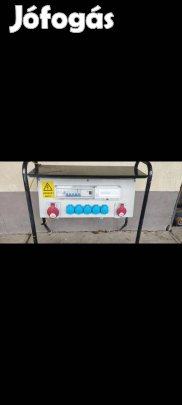 Rendezvényszekrény, Kalocsa ,Felvonulásiszekrény