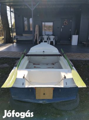 Rendkívül stabil csónak