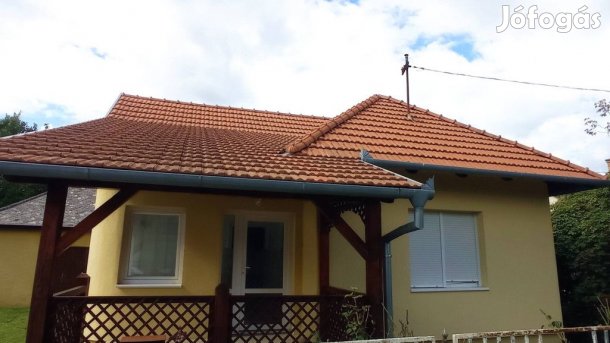 Rendkívüli ajánlat - Balatonmáriai strandhoz közel önálló telken