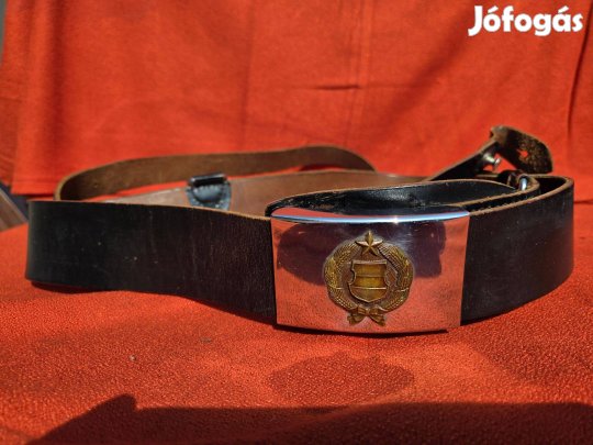 Rendőr tiszti bőr, címeres öv eladó