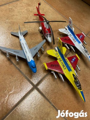 Repülő játák - hátrahúzható
