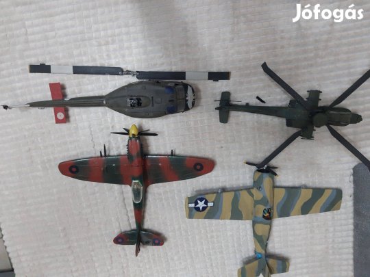 Repülő makettek egyben 1:32