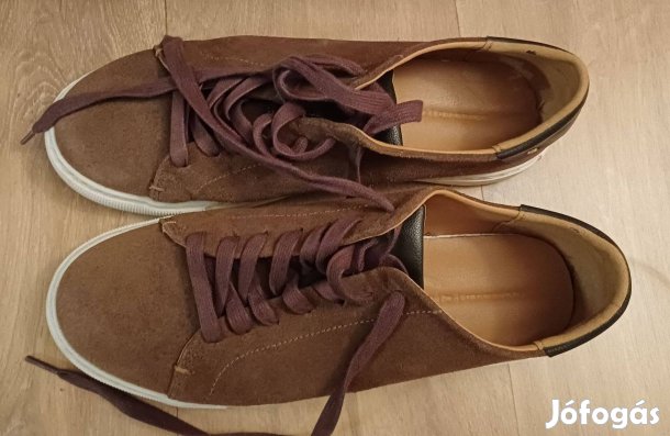 Reserved barna férfi cipő (42)