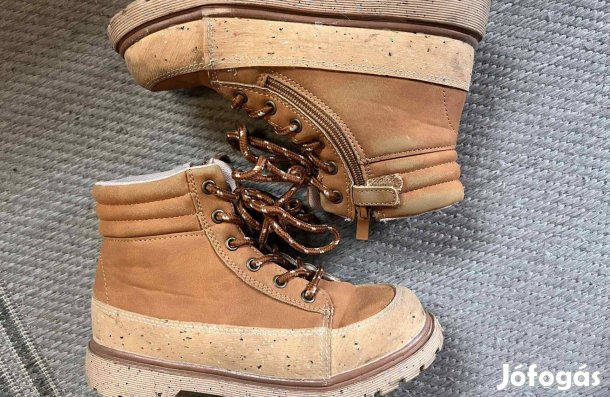 Reserved kislány bakancs, 33-as, 3000 Ft