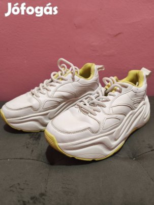 Reserved női edzőcipő 37