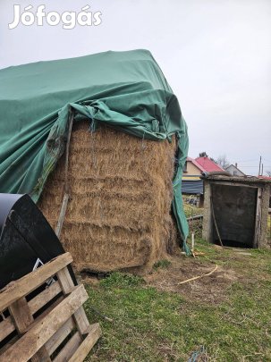 Réti széna eladó