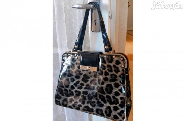 Retikül tigris mintával, rövid és hosszú fogantyúval eladó