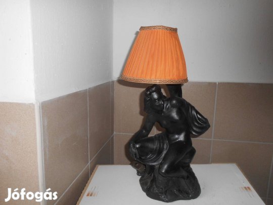 Retro 220 v asztali lámpa ,