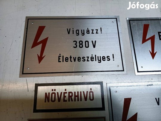 Retró Aluminium táblák